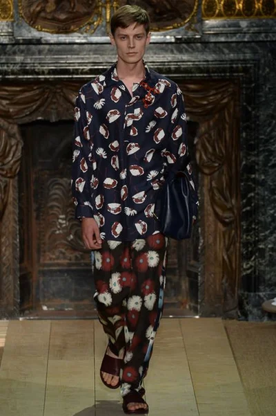 Look 11